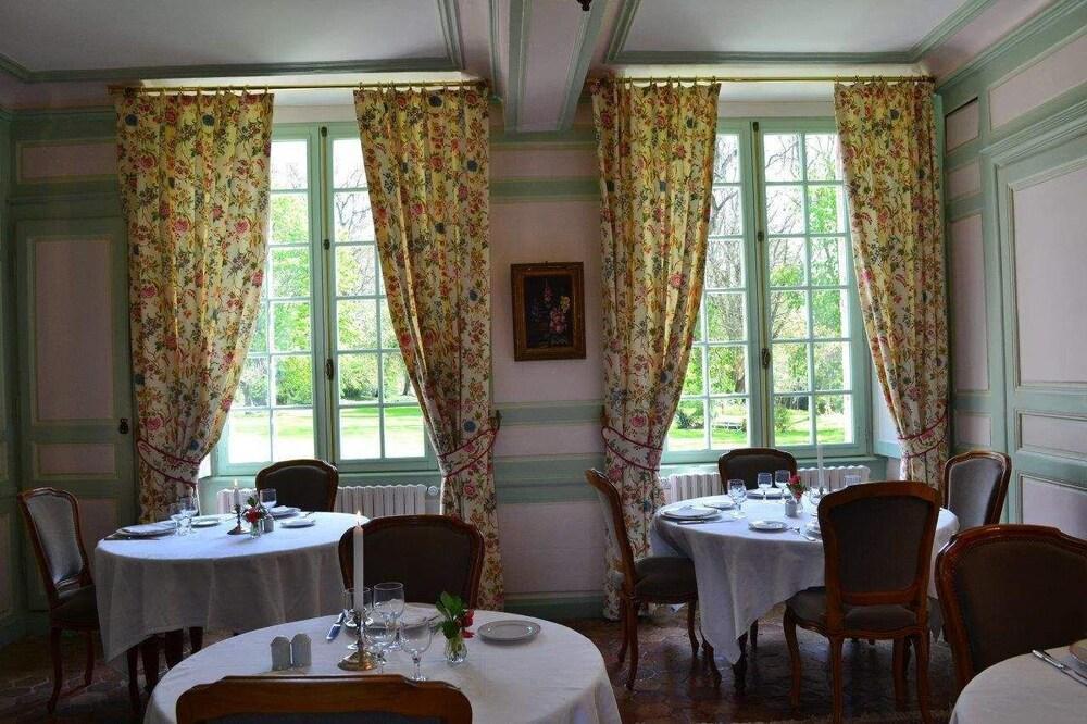 Chateau Du Landel, The Originals Relais Bezancourt Exterior photo